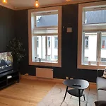 Botanical Garden Apartments